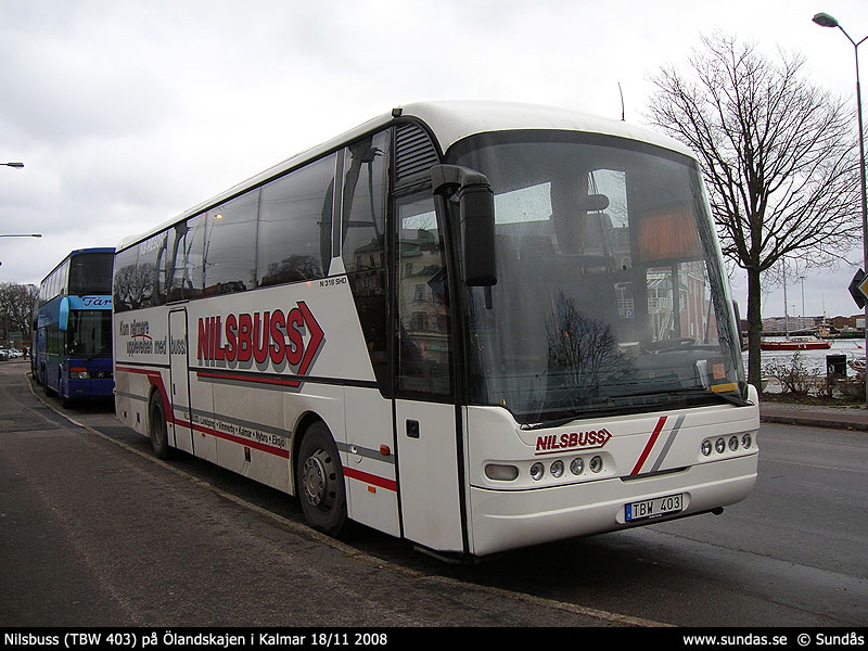Nilsbuss_TBW_403_Olandskajen_Kalmar_081118.jpg